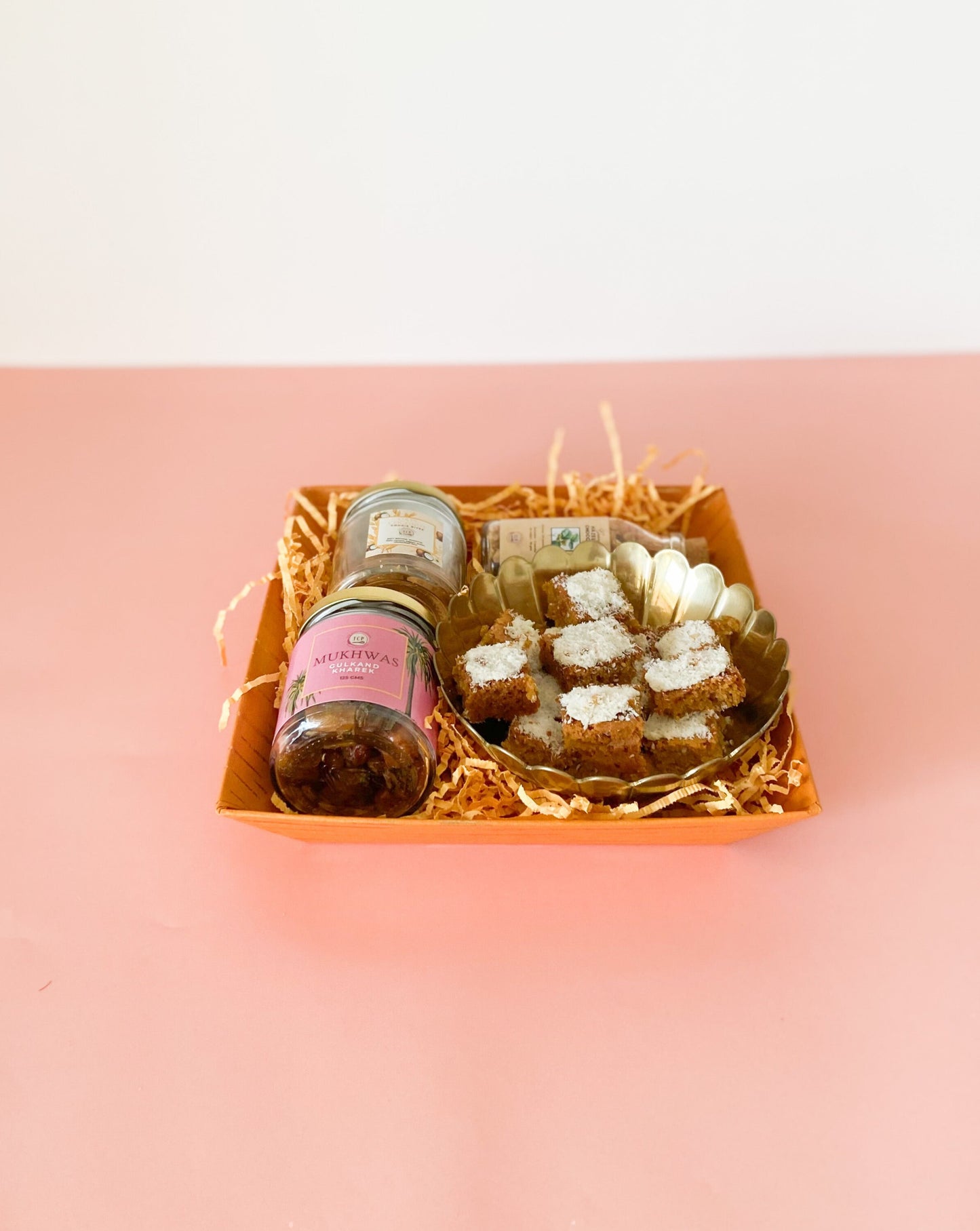 GRACE HAMPER