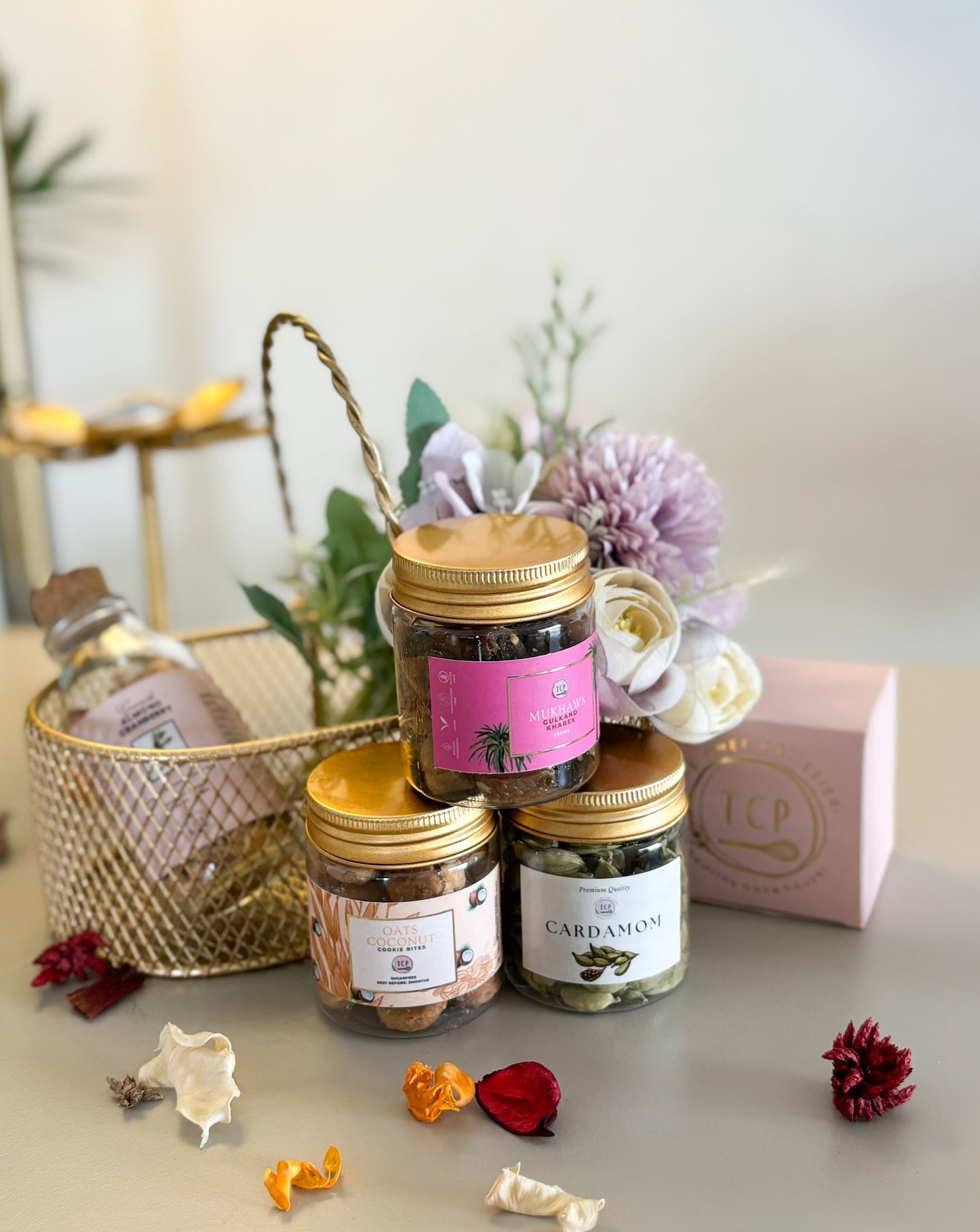 DAZZLING HAMPER