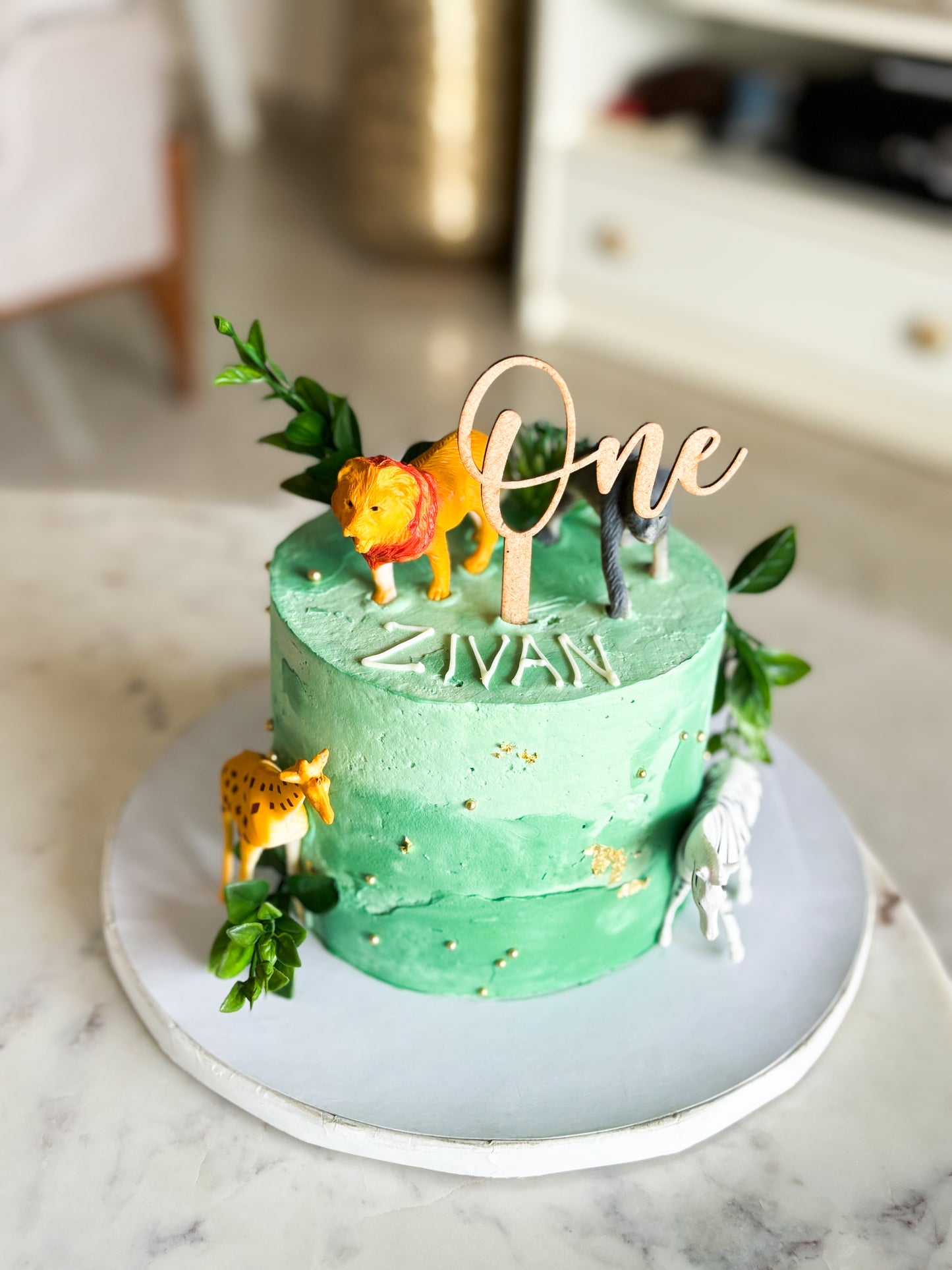 THEME CAKES