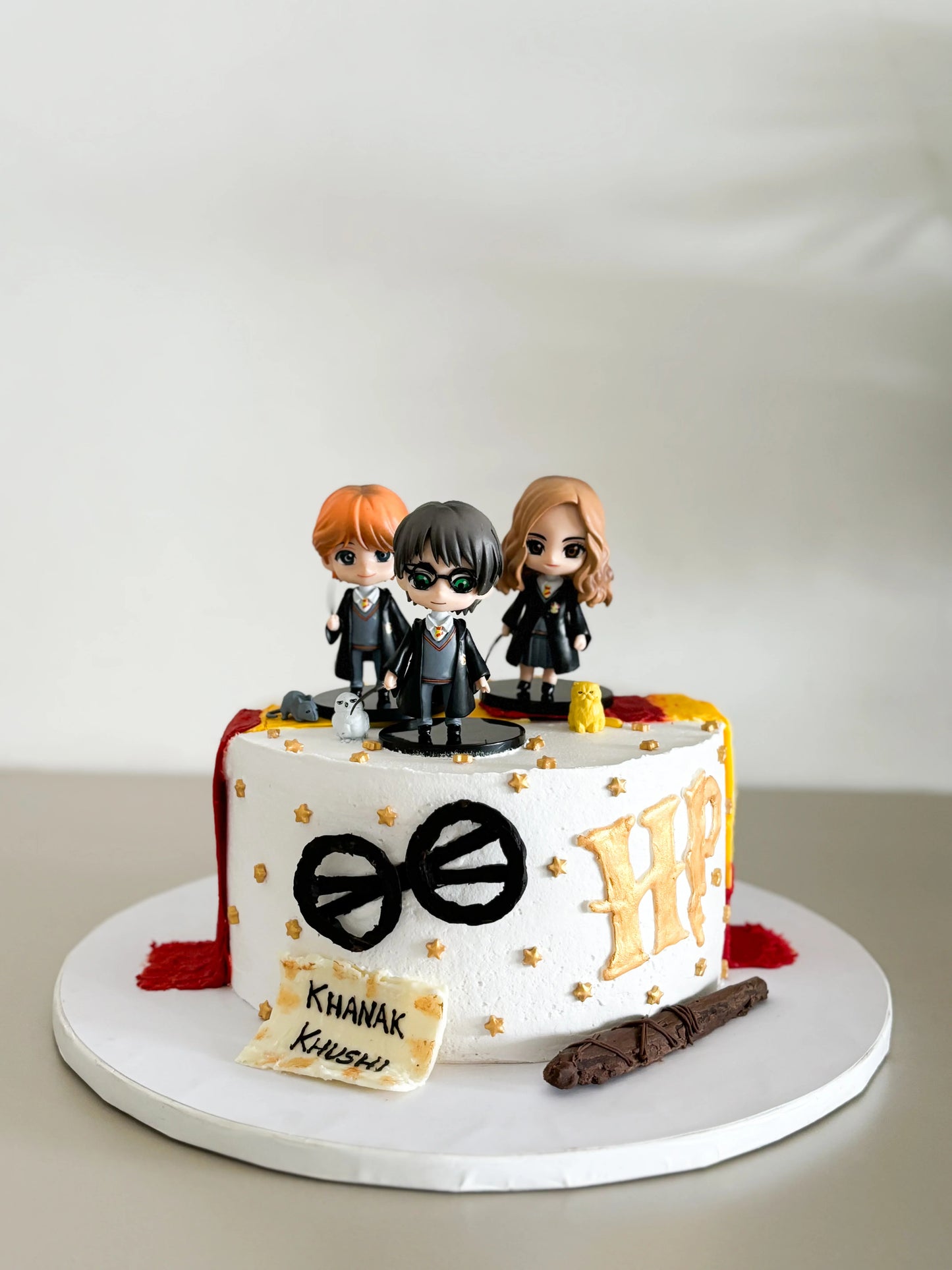 THEME CAKES