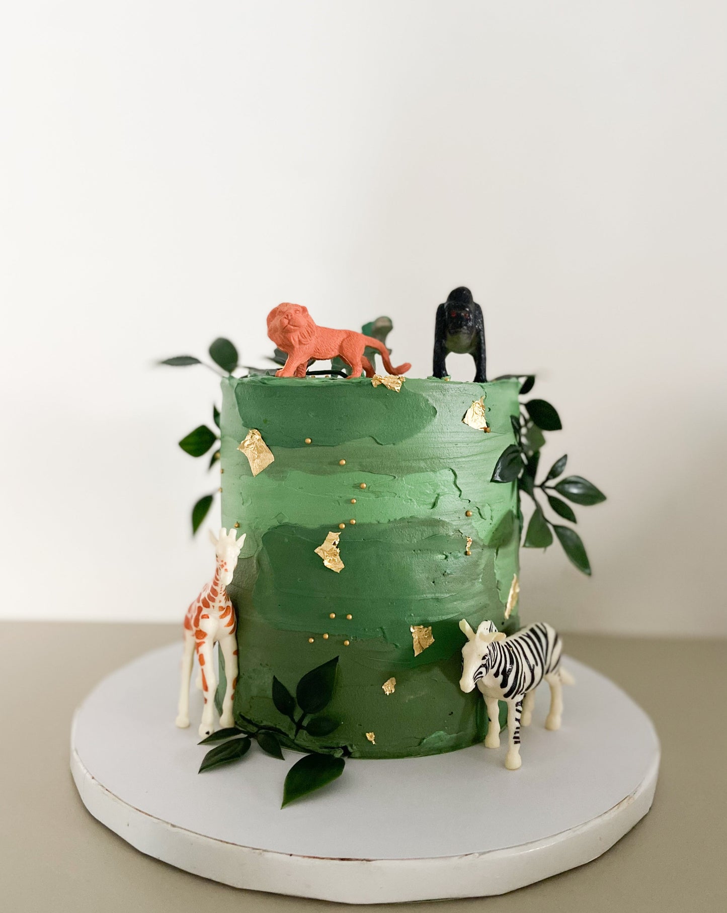 THEME CAKES