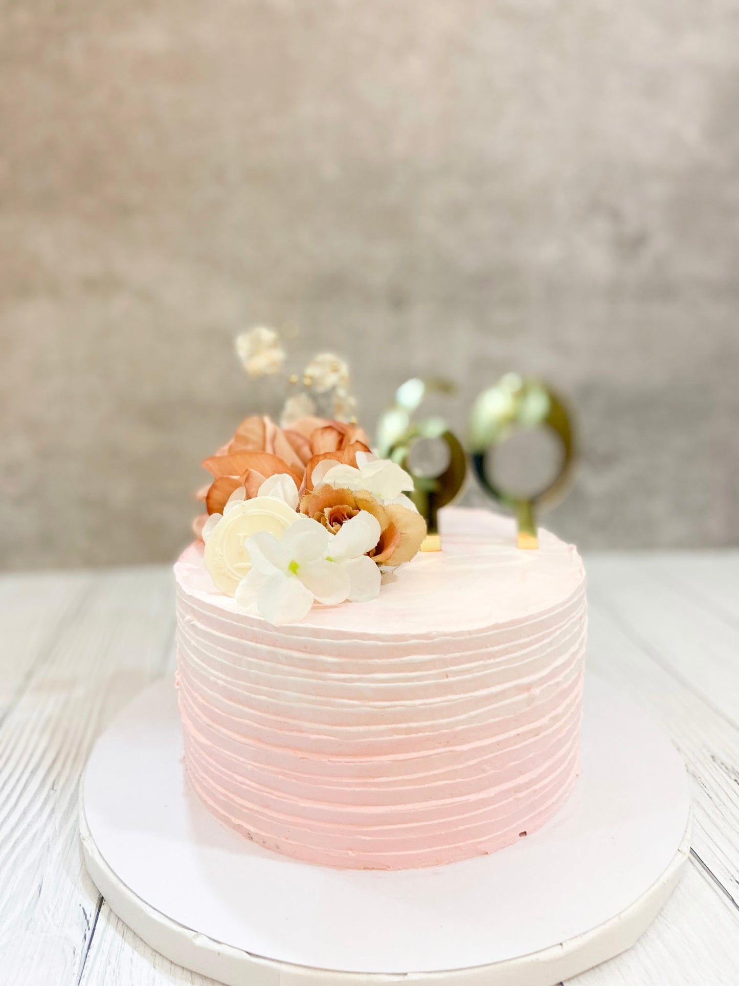 FLORAL FROSTS