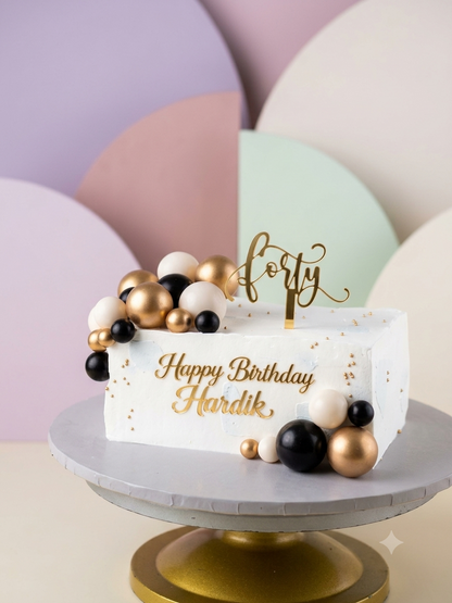 MINIMALISTIC BIRTHDAY CAKES