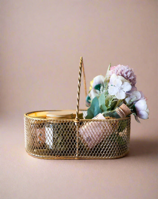 GOLDEN HAMPER