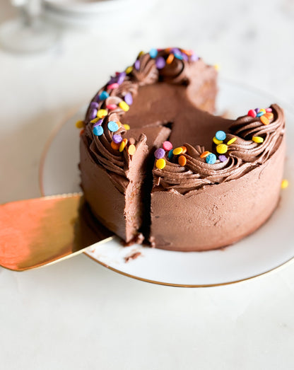 CONFETTI CAKE