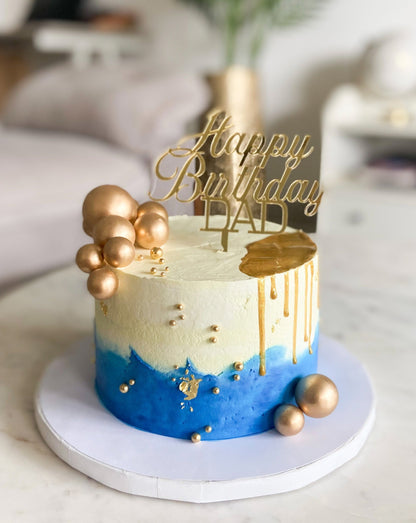 MINIMALISTIC BIRTHDAY CAKES